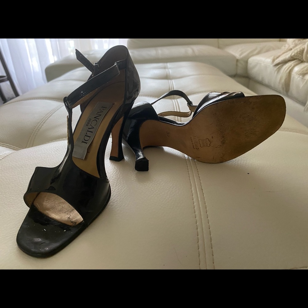 Shoes - Picture 2 of 6